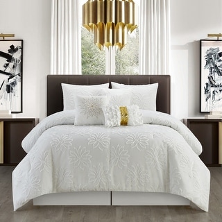3D Floral Pattern Lannie 7 Piece Comforter Set by Grand Avenue