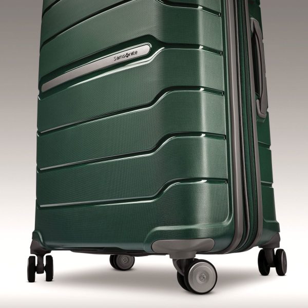 Samsonite Freeform 21" Spinner