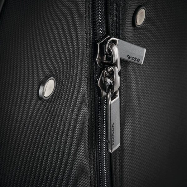 Samsonite Silhouette 17 Spinner Garment Bag
