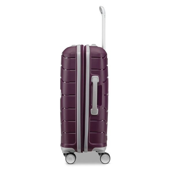 FREEFORM CARRY-ON SPINNER