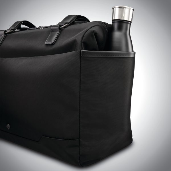 SILHOUETTE 17 TOTE